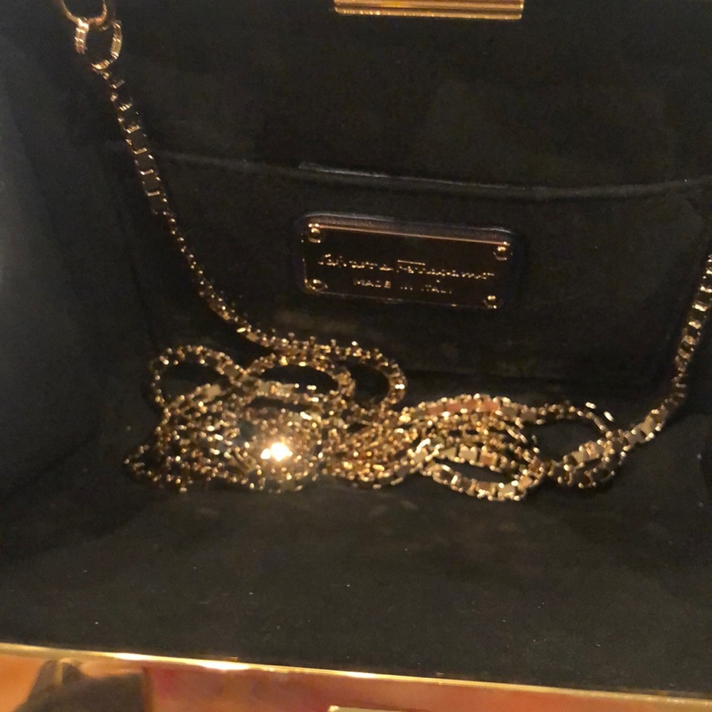 🔥RARE Ferragamo Minaudiere oxford  Lucite square - Picture 6 of 12